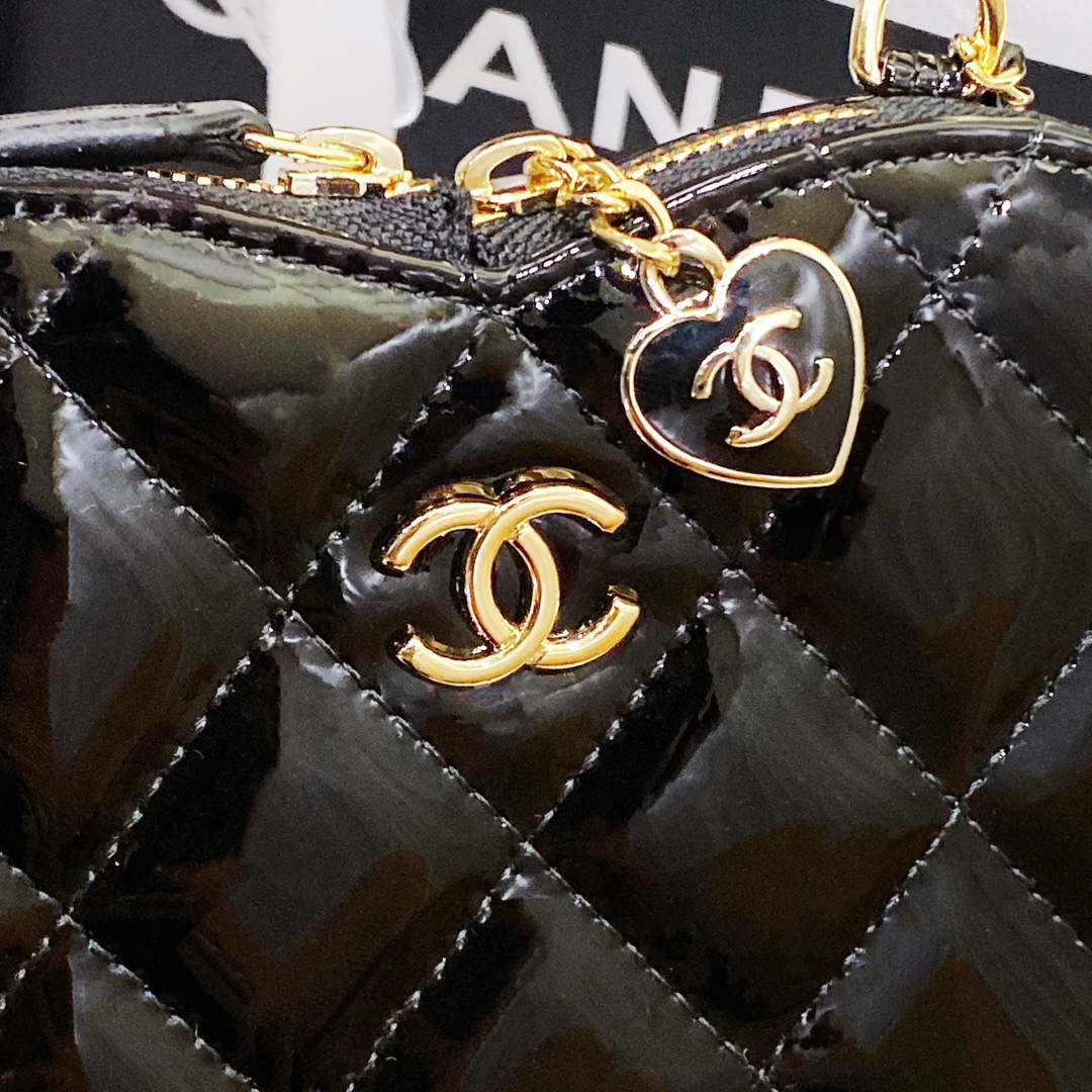 Chanel AS3295 Heart Clutch with Chain Lambskin Gold-Tone Metal Black and White - Default Title - View 9