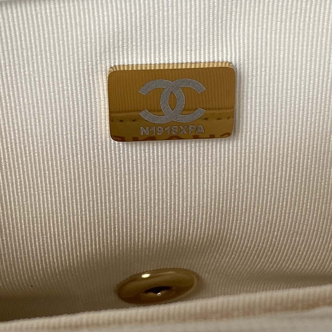 Chanel AS3330 Mini Flap 17cm Bag White Lambskin - Default Title - View 9