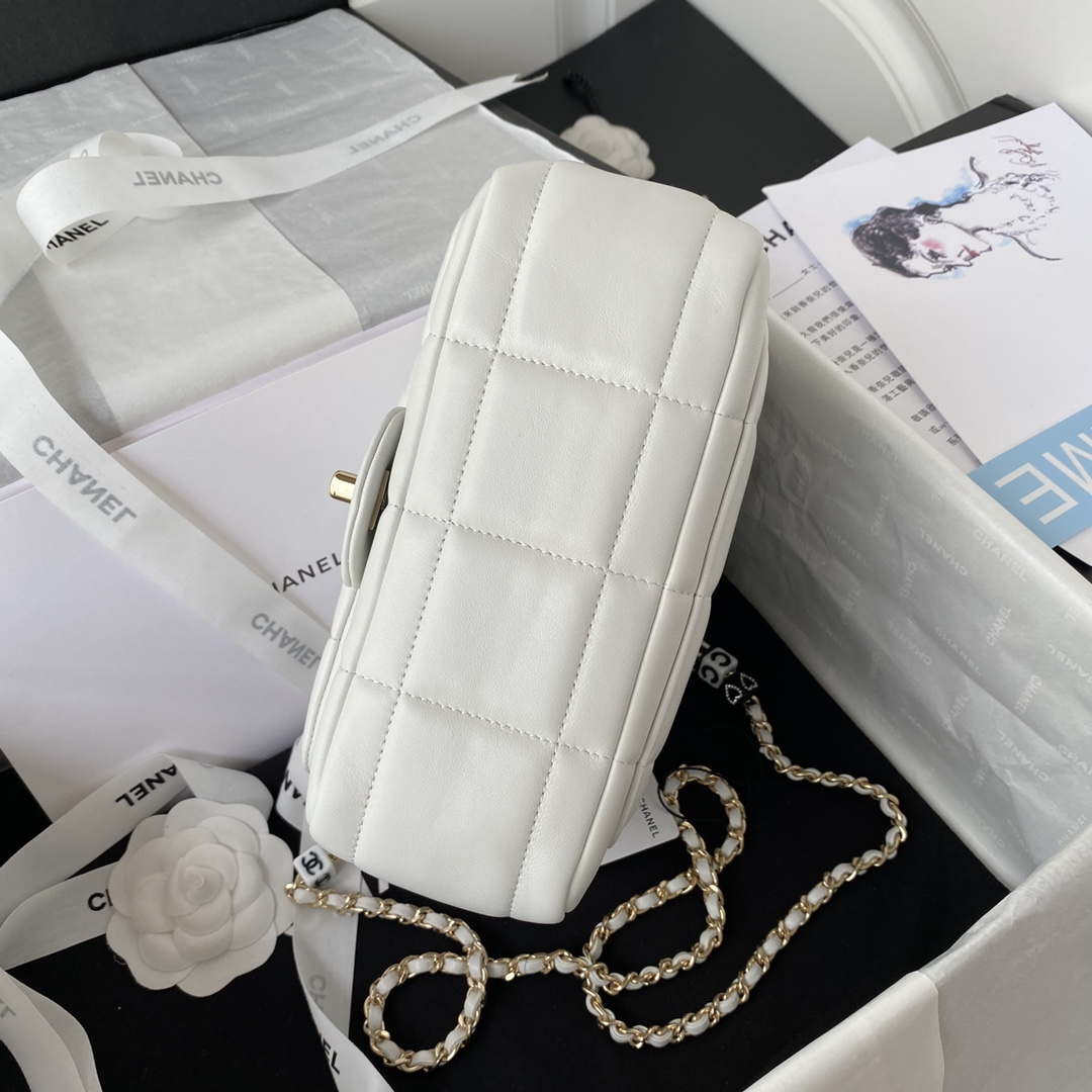 Chanel AS3331 Small Flap 19cm Bag White Lambskin Gold
