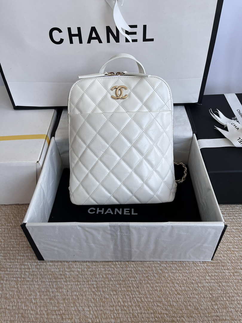 Chanel AS3332 Backpack Shiny Calfskin Bag White