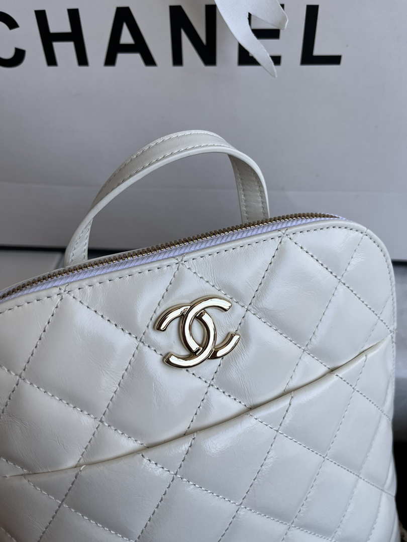 Chanel AS3332 Backpack Shiny Calfskin Bag White