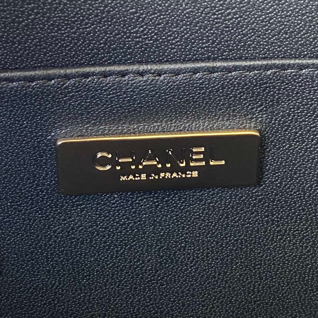 Chanel AS3345 Vanity Case Calfskin & Gold-Tone Metal Black