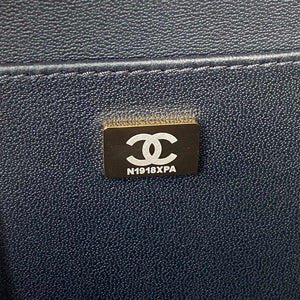 Chanel AS3345 Vanity Case Calfskin & Gold-Tone Metal Black - Default Title - View 9