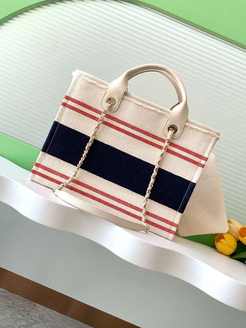 Chanel AS3351  25C Shopping Bag Navy Blue