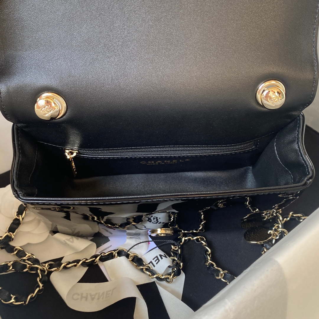 Chanel AS3356 Flap 23FW Patent leather Camellia Black - Default Title - View 6