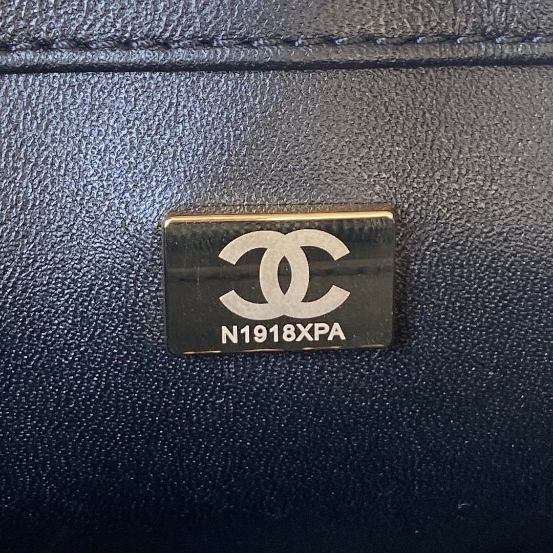 Chanel AS3356 Flap 23FW Patent leather Camellia Black