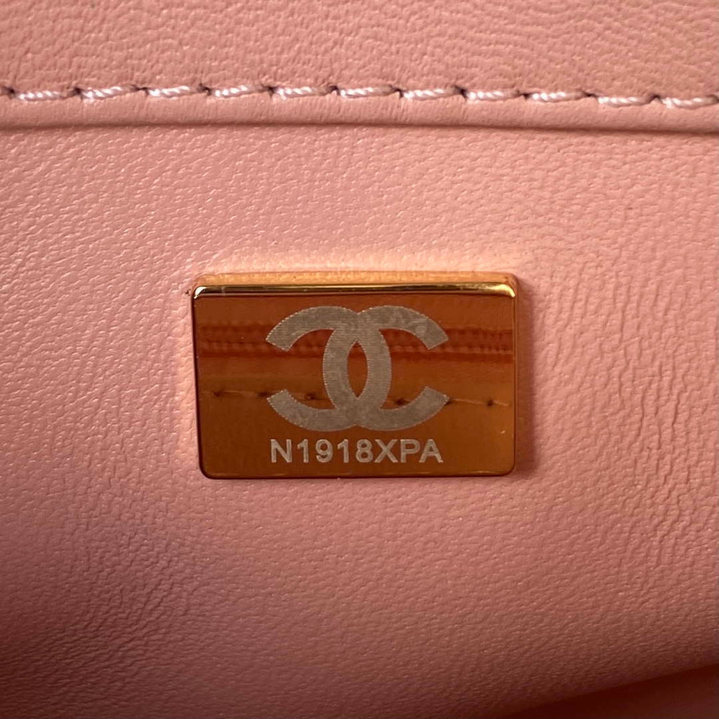 Chanel AS3356 Flap 23FW Patent leather Camellia Pink