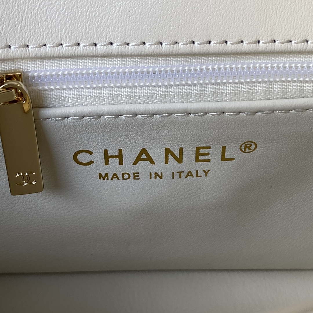 Chanel AS3356 Flap 23FW Patent leather Camellia White