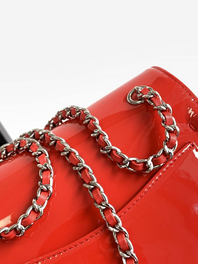 Chanel AS3356 Mini Flap 18cm Patent leather Camellia Red