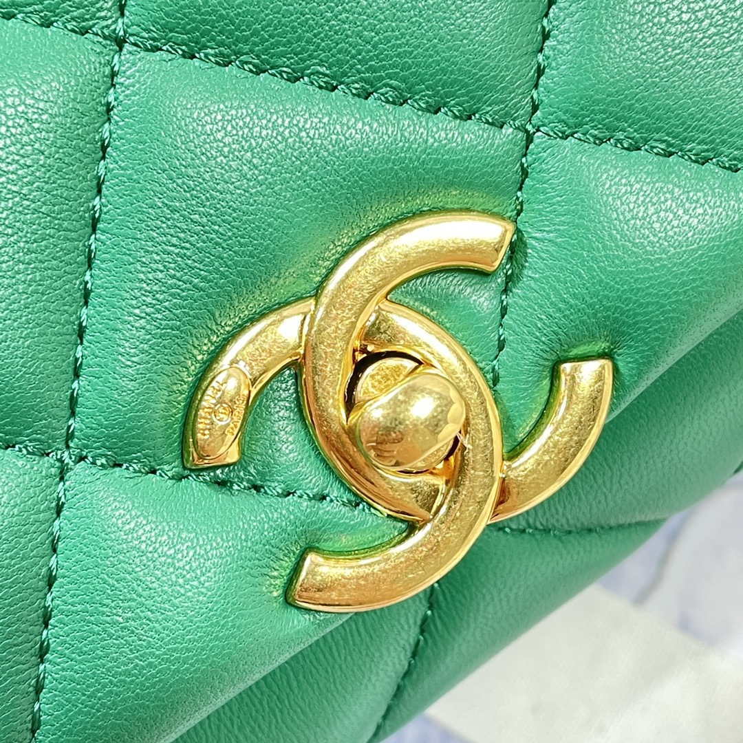 Chanel AS3365 Mini Flap Bag 17cm Lambskin Green - Default Title - View 6