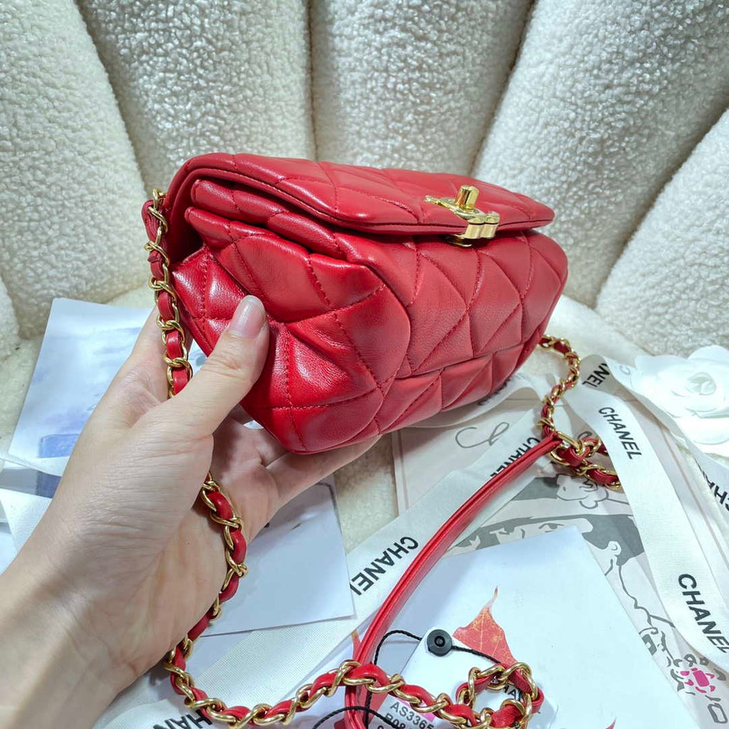 Chanel AS3365 Mini Flap Bag 17cm Lambskin Red