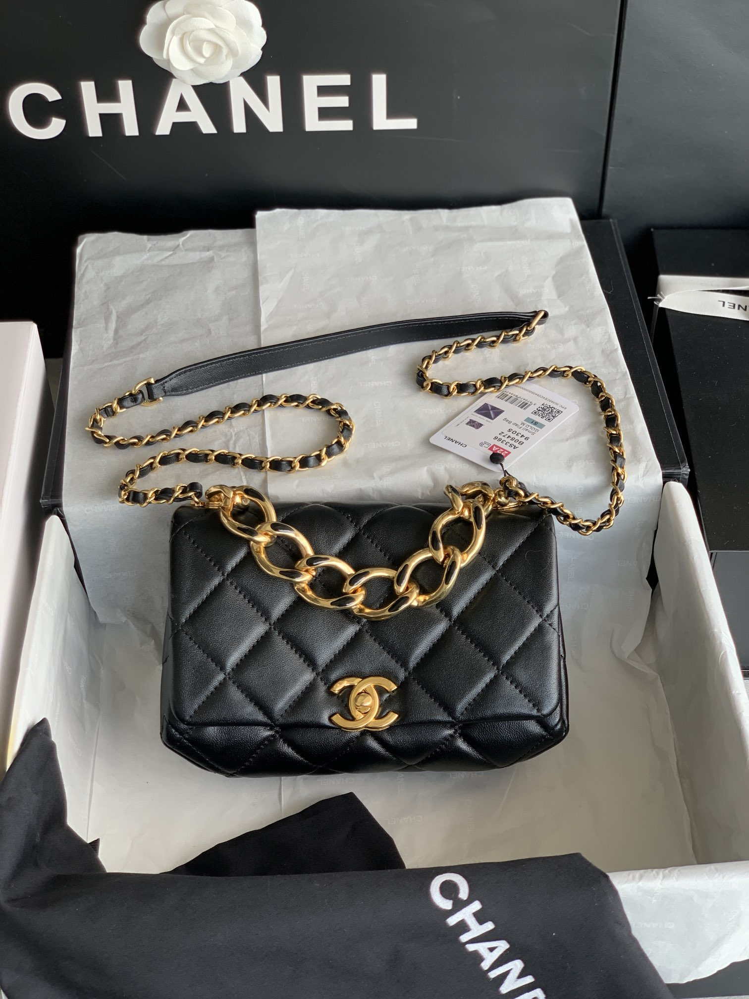 Chanel AS3366 Flap Bag 20cm Lambskin Black