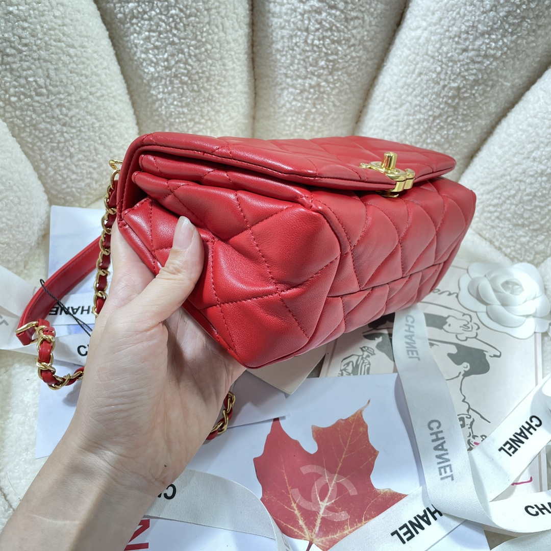 Chanel AS3366 Flap Bag 20cm Lambskin Red - Default Title - View 3