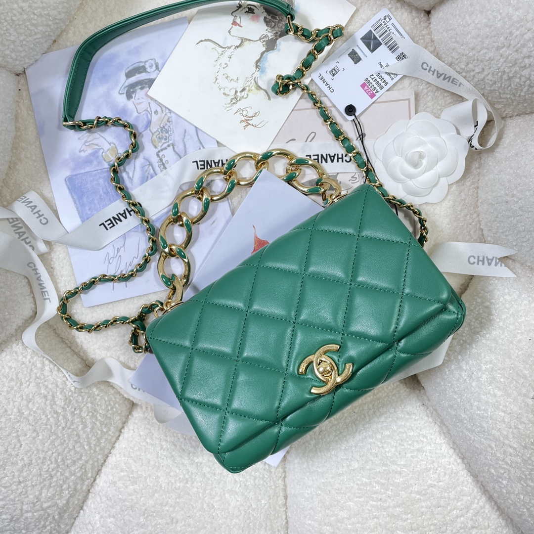 Chanel AS3366 Flap Bag 20cm Lambskin Green - Default Title - View 5