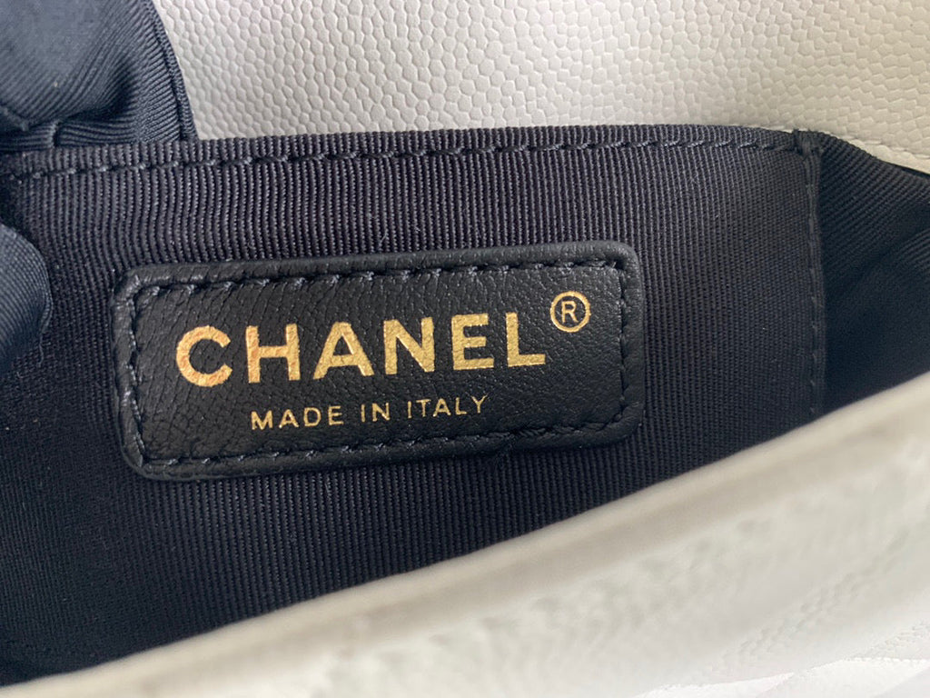 Chanel Mini Flap Bag Shiny Calfskin Gold-Tone Metal AS3368 White