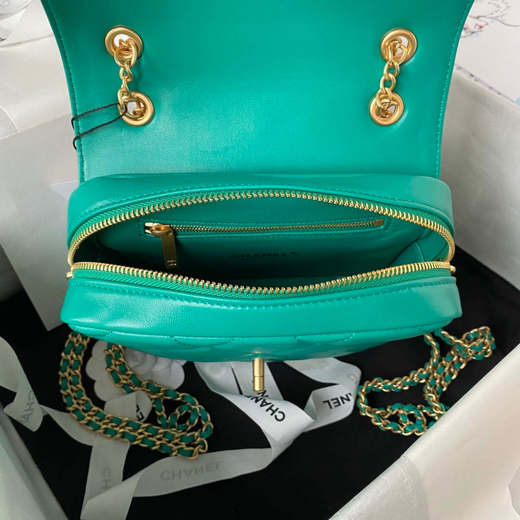 Chanel AS3384 Backpack Chain bag lambskin Green
