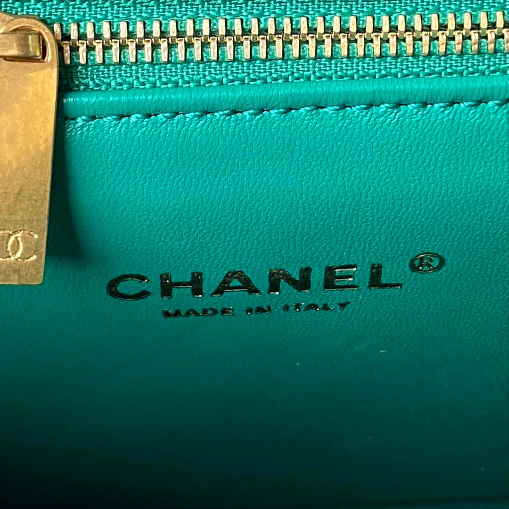 Chanel AS3384 Backpack Chain bag lambskin Green