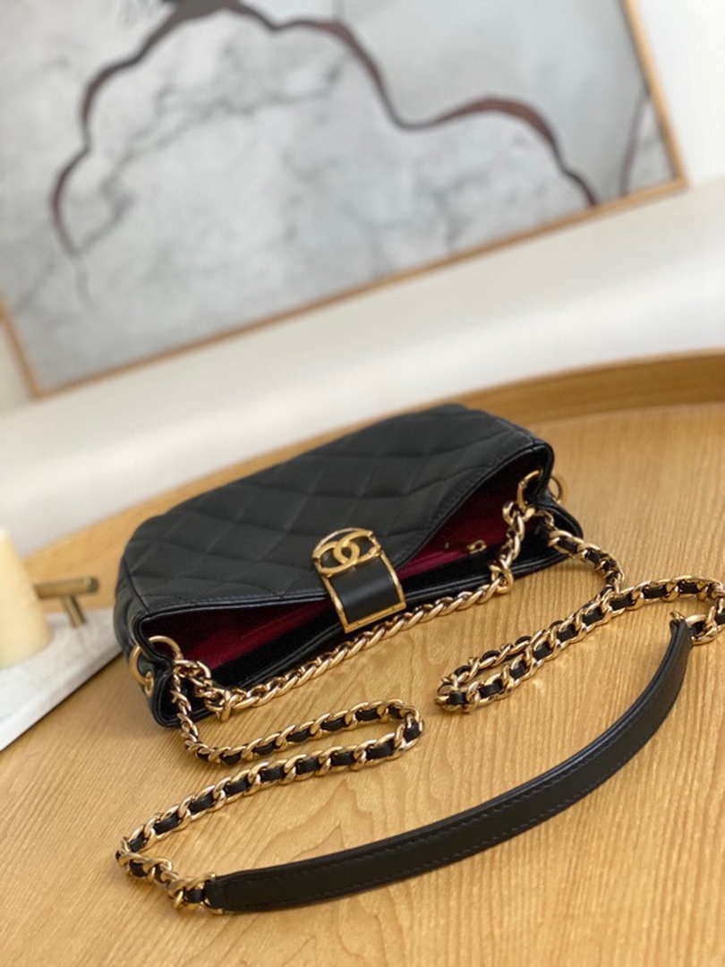 Chanel AS3476 Hobo Handbag Lambskin Black