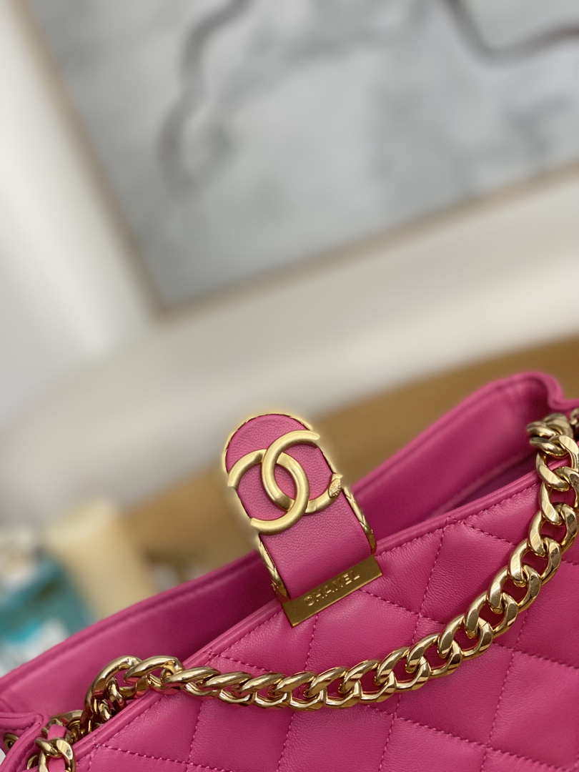 Chanel AS3476 Hobo Handbag Lambskin Rose Red - Default Title - View 4