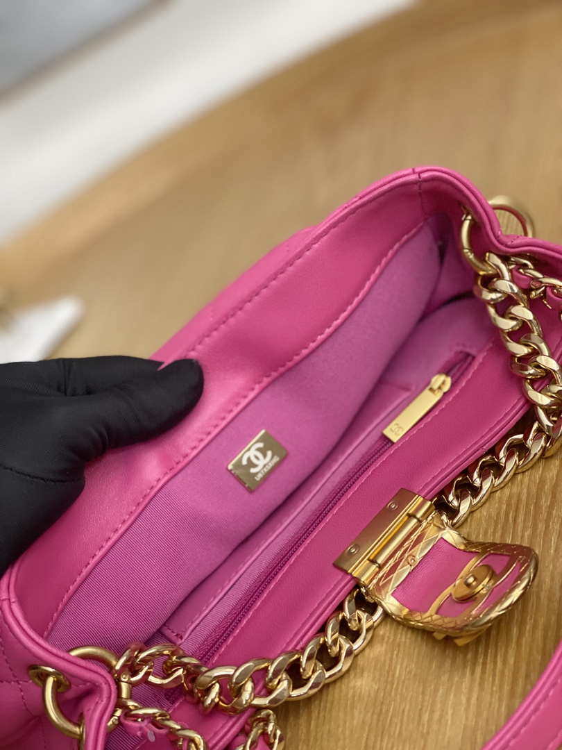 Chanel AS3476 Hobo Handbag Lambskin Rose Red - Default Title - View 8