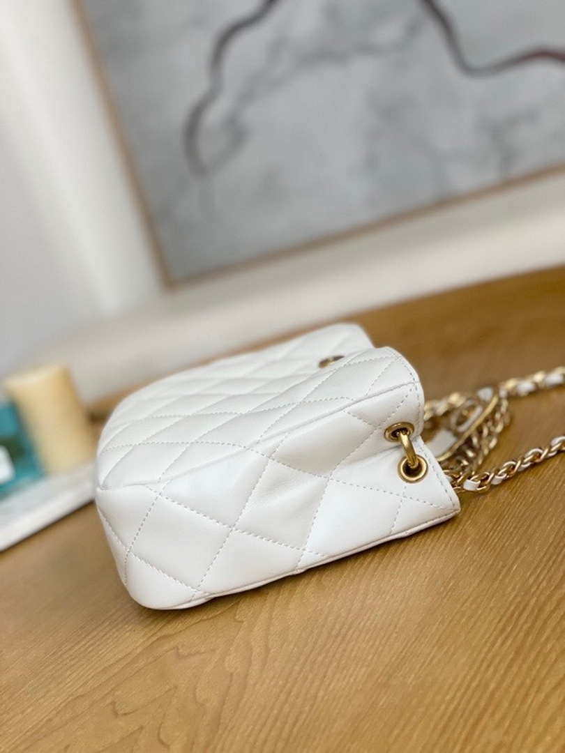 Chanel AS3476 Hobo Handbag Lambskin White - Default Title - View 6