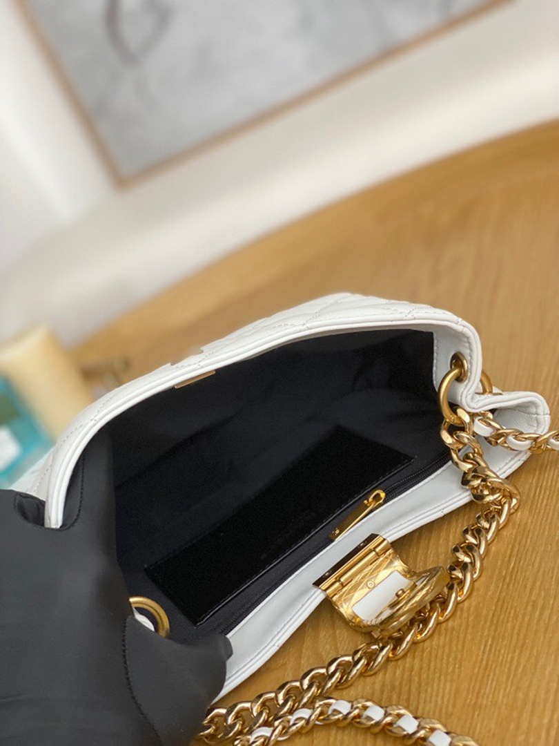Chanel AS3476 Hobo Handbag Lambskin White - Default Title - View 9
