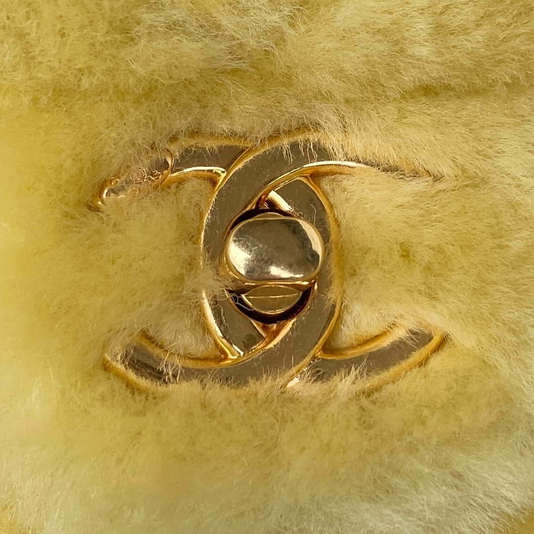 Chanel AS3498 Flap Bag Shearling Yellow - Default Title - View 3