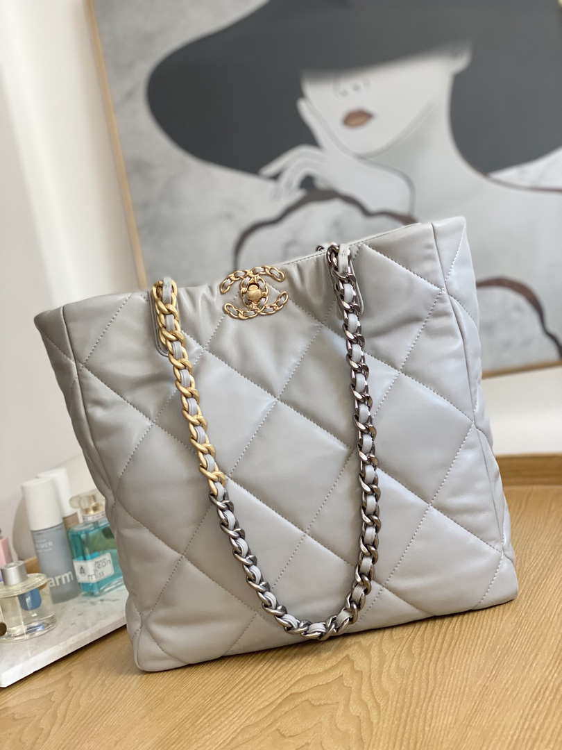 Chanel AS3519 CHANEL19 Shopping Bag Shiny Lambskin Gray - Default Title - View 1