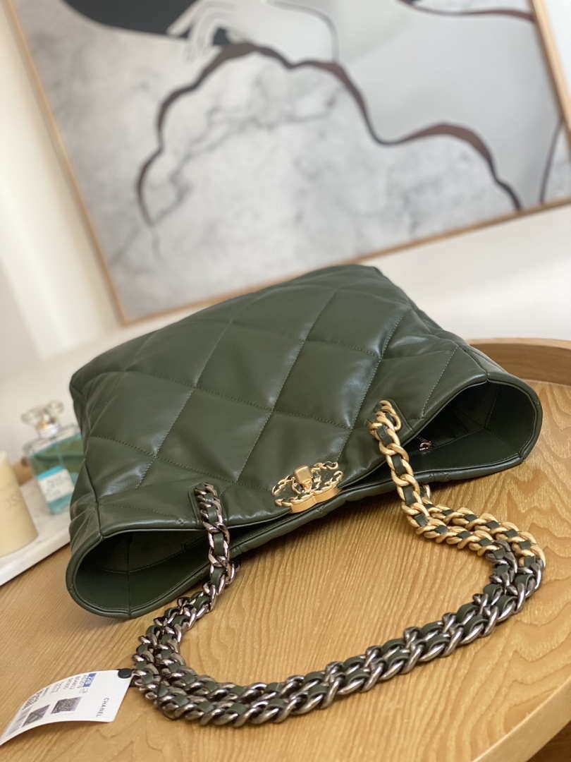 Chanel AS3519 CHANEL19 Shopping Bag Shiny Lambskin Dark Green - Default Title - View 5