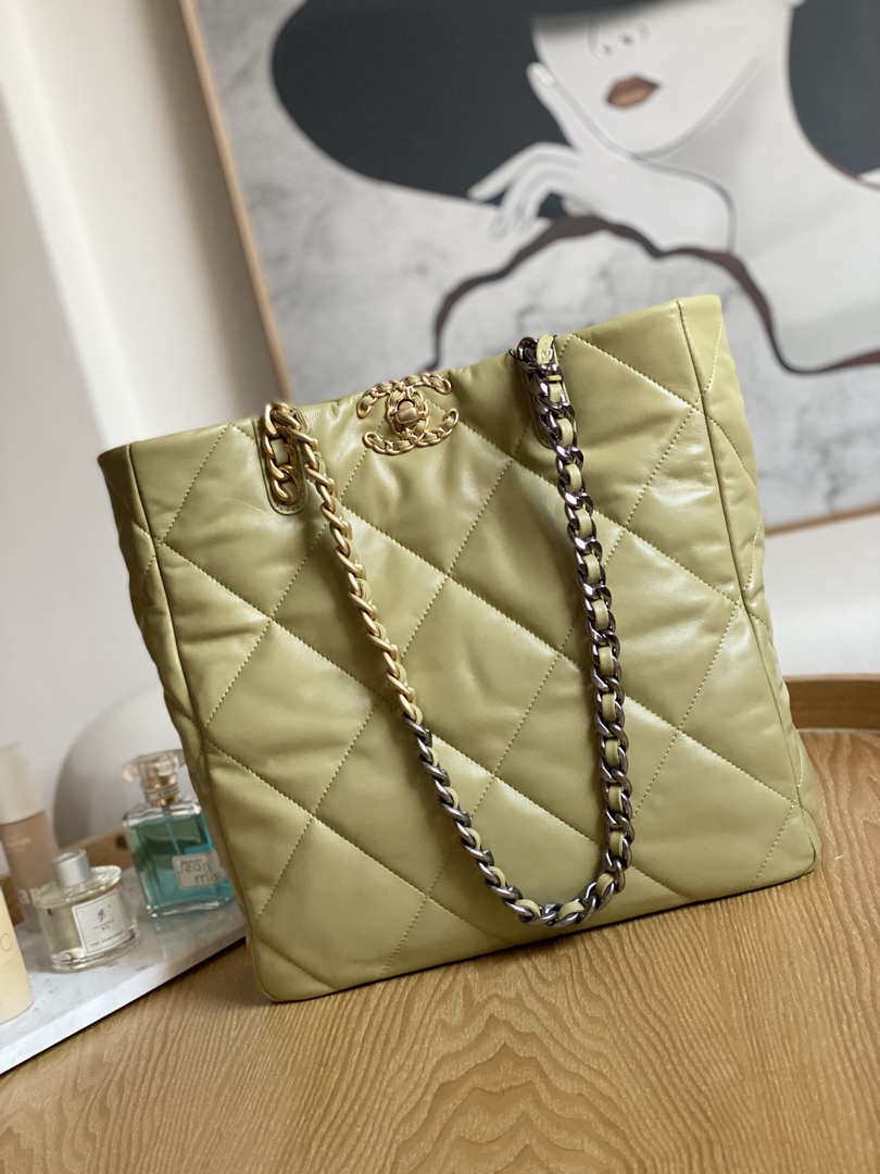Chanel AS3519 CHANEL19 Shopping Bag Shiny Lambskin Light Yellow - Default Title - View 1