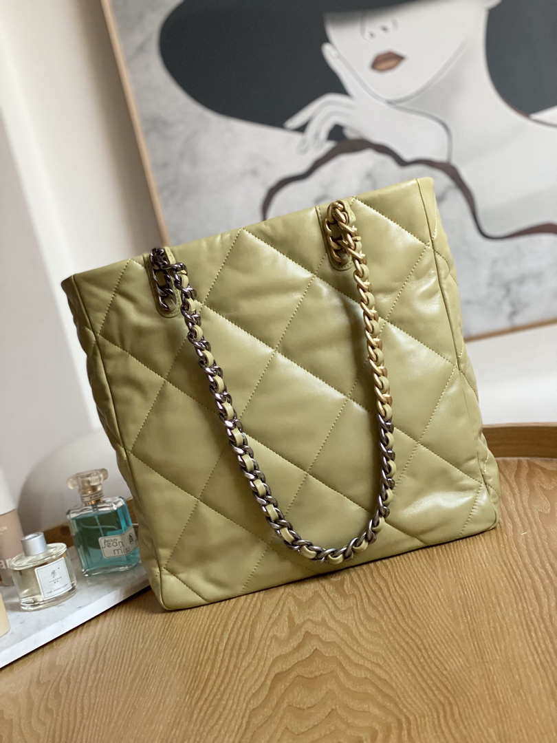 Chanel AS3519 CHANEL19 Shopping Bag Shiny Lambskin Light Yellow - Default Title - View 2