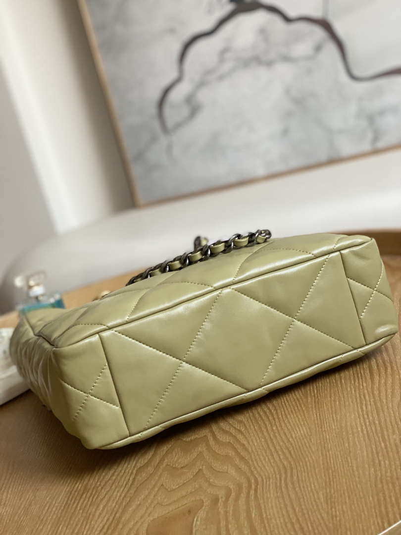 Chanel AS3519 CHANEL19 Shopping Bag Shiny Lambskin Light Yellow