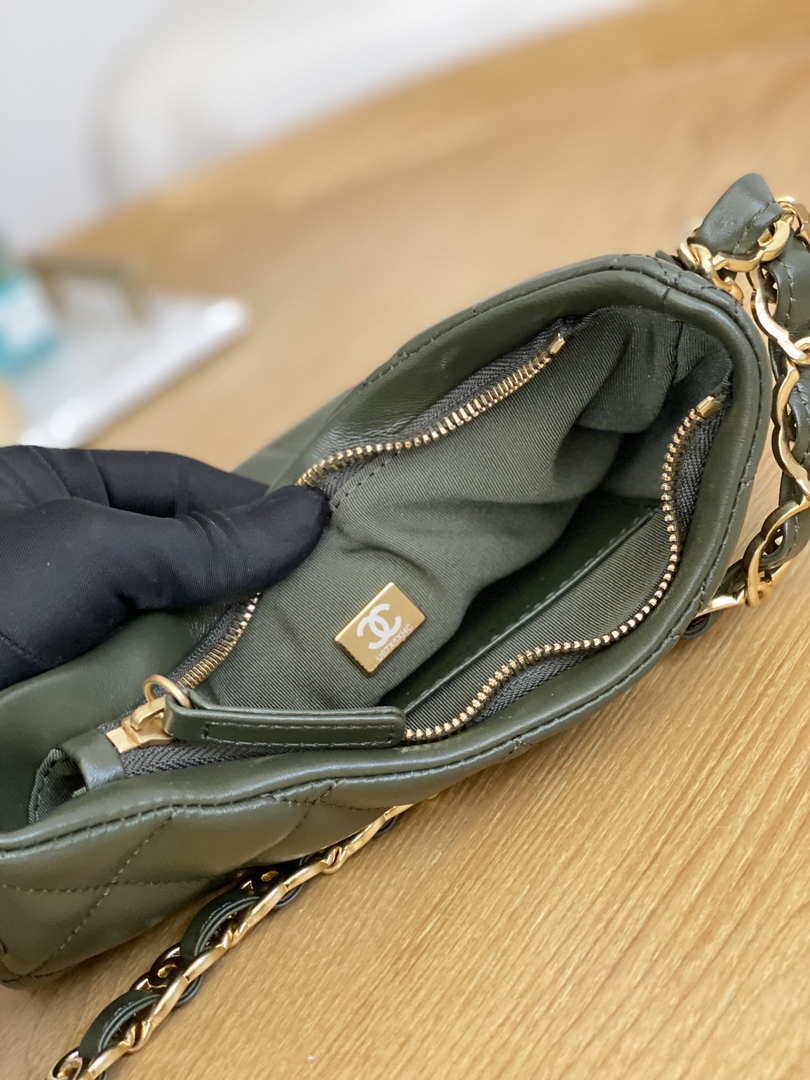 Chanel AS3562 Hobo Handbag Lambskin Dark Green - Default Title - View 7