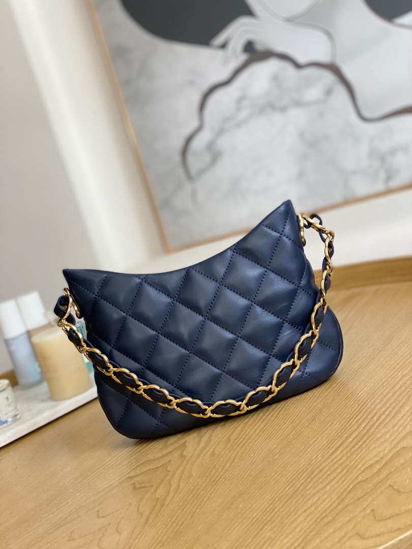 Chanel AS3562 Hobo Handbag Lambskin Navy blue - Default Title - View 2