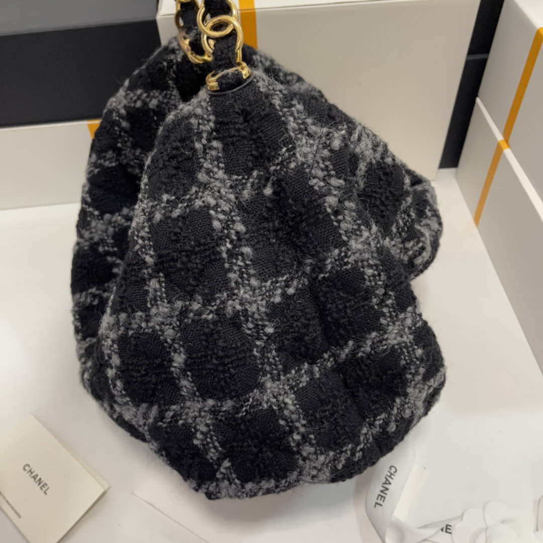 Chanel AS3564 MAXI HOBO BAG Wool Tweed & Gold-Tone Metal Black & Gray - Default Title - View 8
