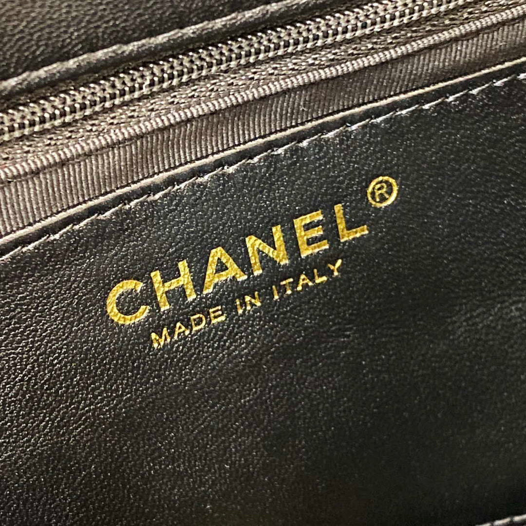 Chanel AS3609 Flap Bag Lambskin Lambskin & Gold-Tone Metal Black