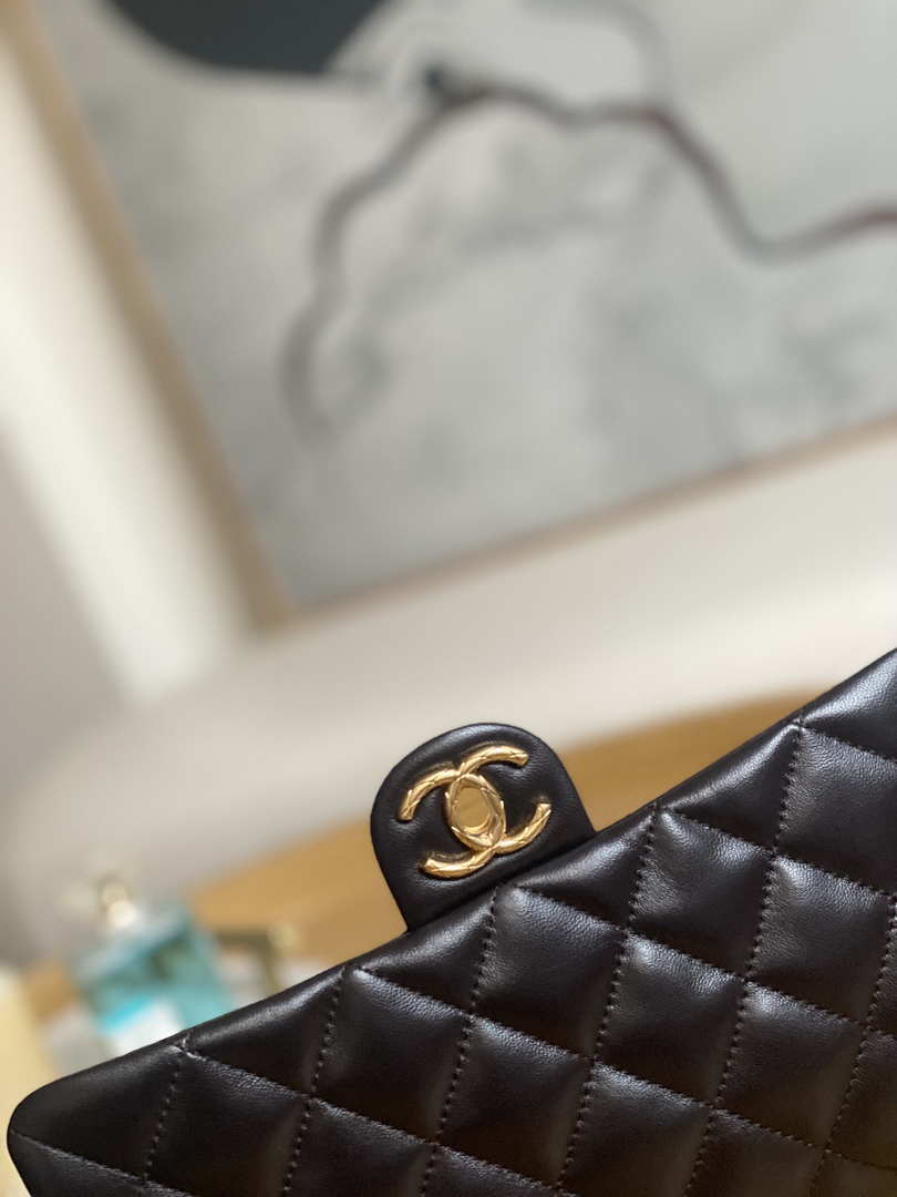 Chanel AS3609 Flap Bag Lambskin Lambskin & Gold-Tone Metal Dark Brown