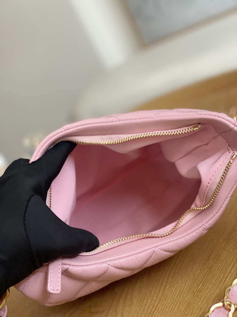 Chanel AS3631 2022 new hippie underarm Hobo bag Lambskin Pink