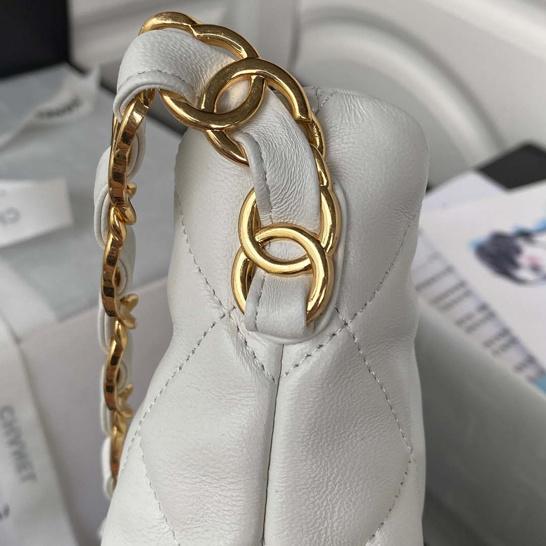 Chanel AS3631 Large Hobo bag Lambskin White