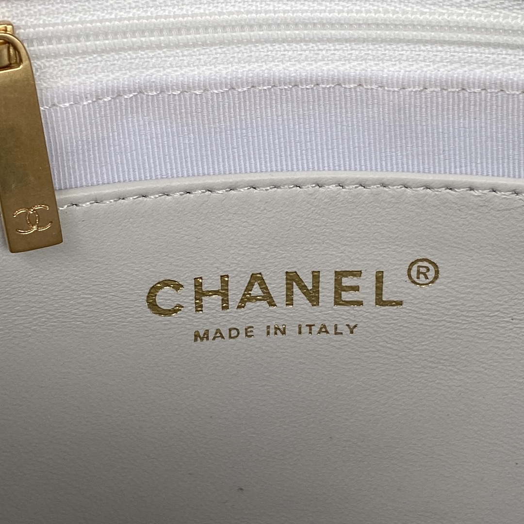 Chanel AS3631 Large Hobo bag Lambskin White - Default Title - View 8