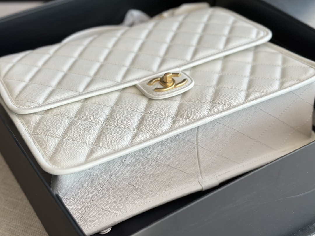 Chanel AS3662 LARGE BACKPACK Calfskin & Gold-Tone Metal White - Default Title - View 6