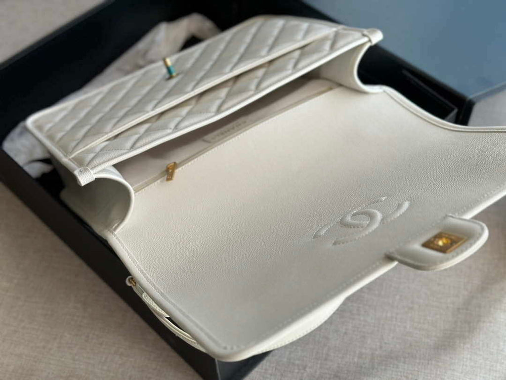 Chanel AS3662 LARGE BACKPACK Calfskin & Gold-Tone Metal White