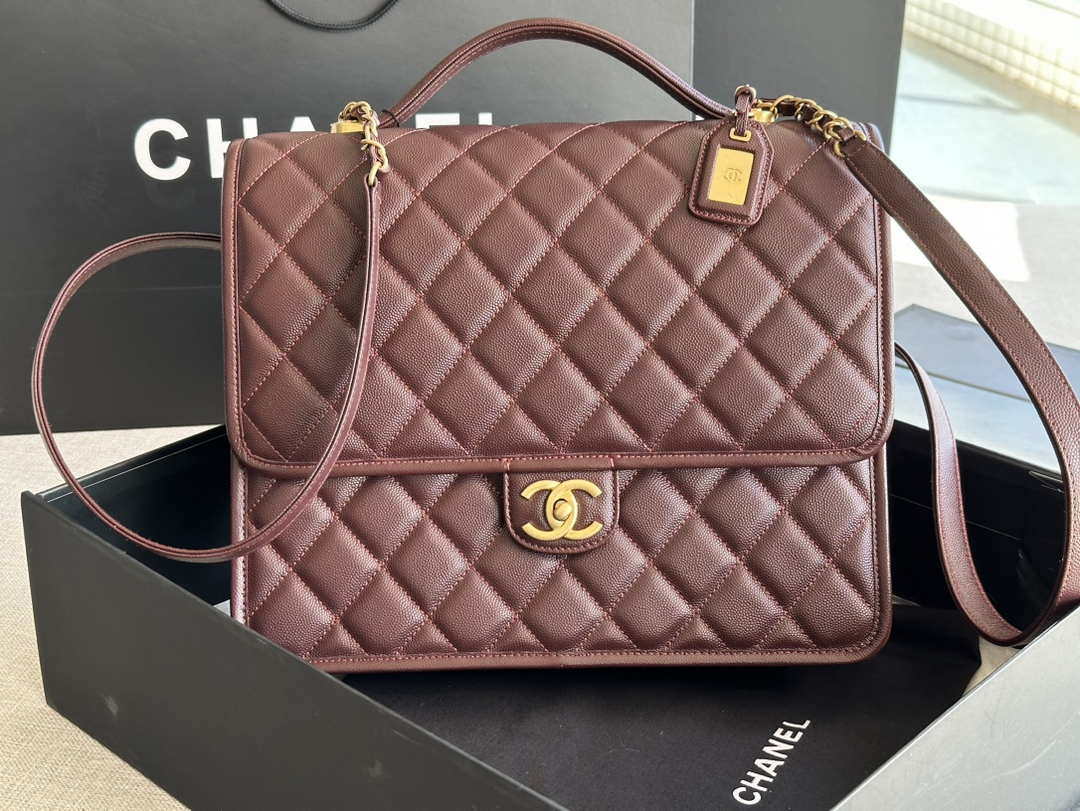 Chanel AS3662 LARGE BACKPACK Calfskin & Gold-Tone Metal Wine Red
