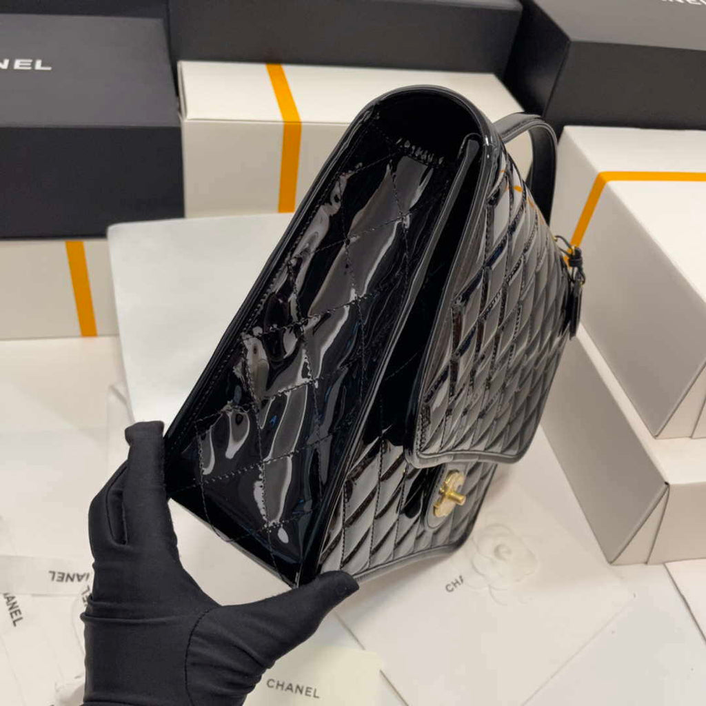 Chanel AS3662 LARGE BACKPACK Patent Calfskin & Gold-Tone Metal Black