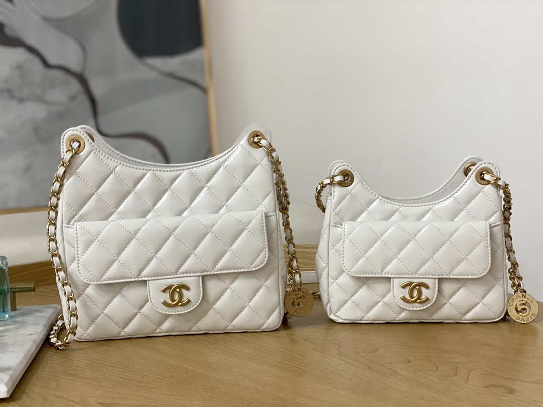 Chanel AS3690 Hobo Handbag Shiny Crumpled Calfskin & Gold-Tone Metal White - Default Title - View 10