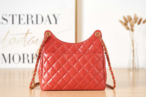 Chanel AS3690 Hobo Handbag Shiny Crumpled Calfskin & Gold-Tone Metal Red - Default Title - View 4