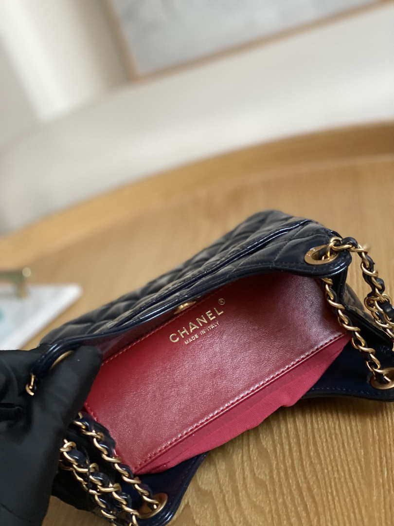 Chanel AS3710 Small Hobo Handbag Shiny Crumpled Calfskin & Gold-Tone Metal Navy blue