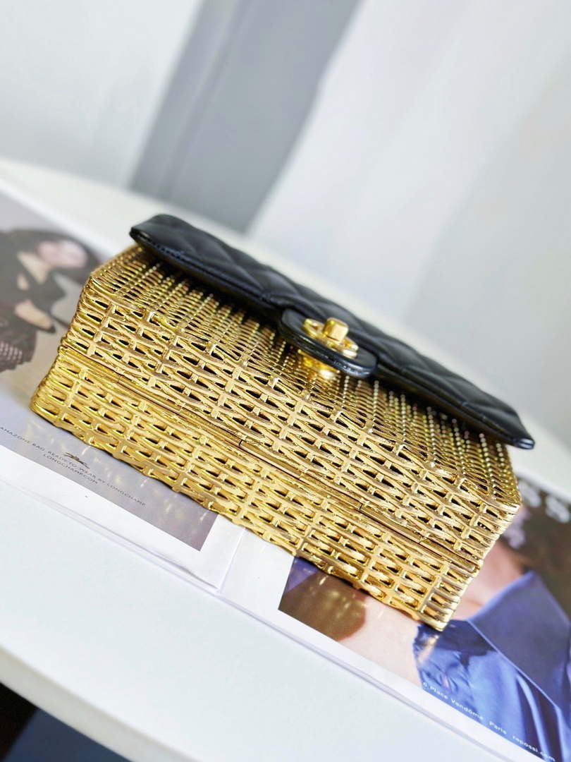Chanel AS3712 Large EVENING BAG Lambskin & Gold Metal Black & Gold