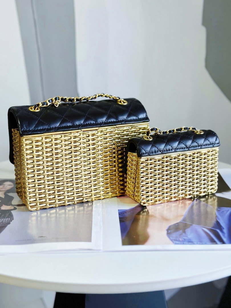 Chanel AS3712 Large EVENING BAG Lambskin & Gold Metal Black & Gold