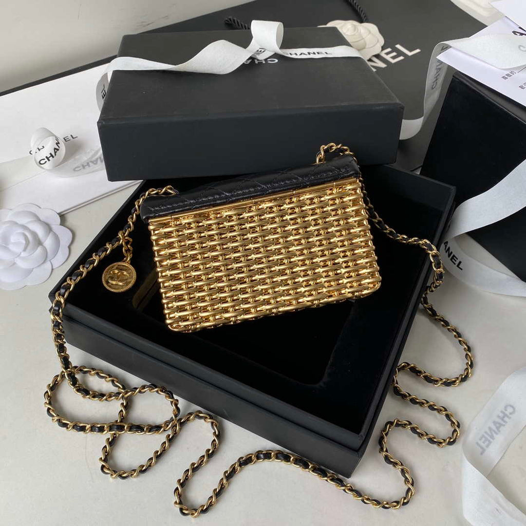 Chanel AS3713 SMALL EVENING BAG Lambskin & Gold Metal Black & Gold